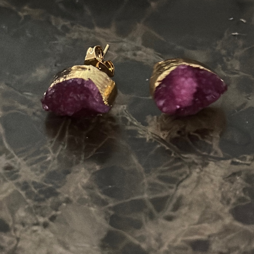 raspberry colored druzy oval posts gold plated pierced earrings